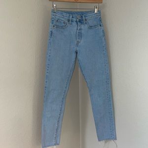Levi’s 501 skinny jeans 24